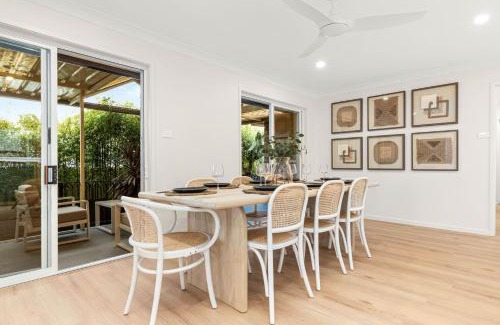 Vincentia House | Tide's Edge by Experience Jervis Bay