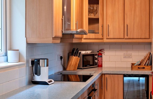 Truro House | Tideway by Interhome