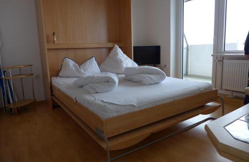 Horum Apartment | Tief 10 Austernfischer 708