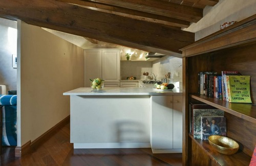 Santo Spirito Apartment | Tiepolo romantic penthouse in the Oltrarno