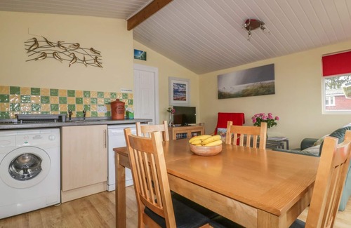 Padstow Cottage | TIGGY WINKLE, family friendly, with a garden in St Merryn