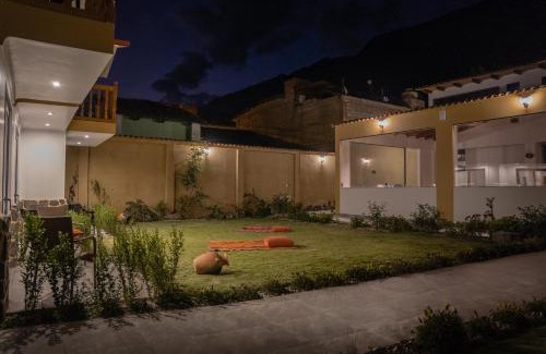 Ollantaytambo Hotel | Tikawasi ollanta 2 incluye transporte o recojo a la estacion de tren