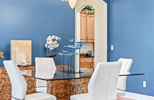 St. Augustine House | Tiki Bar-Heated Pool/Jacuzzi Weddings/Events Pets
