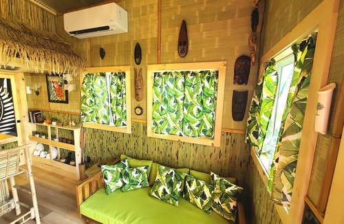 Lakeside Apartment | Tiki Hut - Tiny Digs Lakeshore