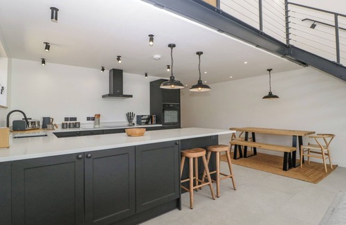 Wincanton Cottage | TILIA BARN, family friendly, luxury holiday cottage in Wincanton