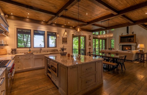 Banner Elk House | Timber Forge Lodge - Eagles Nest home with views, hot tub, game table, more!
