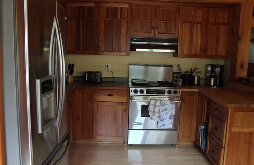 South Range House | Timber Frame House overlooking Lake Superior, 20 miles from downtown Duluth