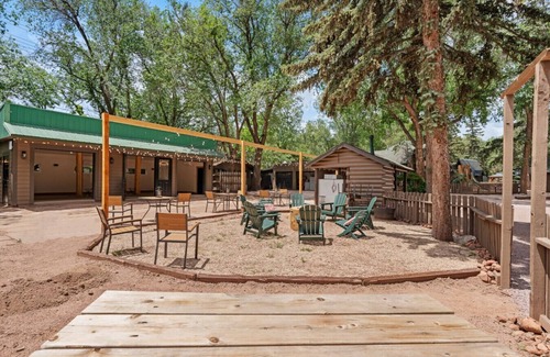 Colorado Springs Cabin | Timber Lodge Cabin #7