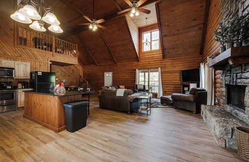 Amity Cabin | Timber Lodge Ranch - Bear Claw Cabin