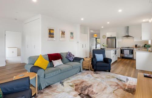 Mansfield House | Timber Mill Cottage