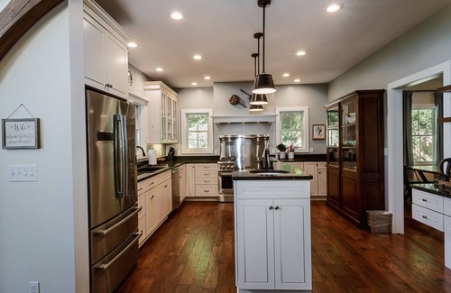 Fairview House | Timber Ridge Falls | Luxurious, Timber Frame Lodge | Hot Tub and Waterfall