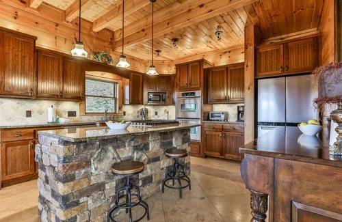 Blue Ridge Cabin | Timber Trail Lodge | Blue Ridge, GA