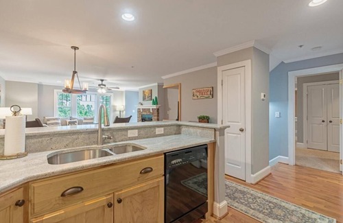 Foscoe Condo | Timbers P-2- Mountain Condo, Echota Gated Resort, Indoor/Outdoor Pools and Hot Tub, Fitness Area,.