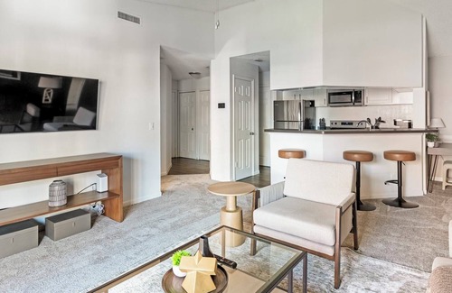 Sunbeam Apartment | Timberwalk 2BD 2 - Two Bedroom Apartment, Sleeps 4