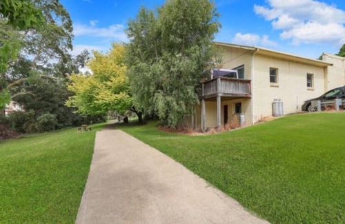 Timboon Apartment | Timboon Central Apartment on the Rail Trail