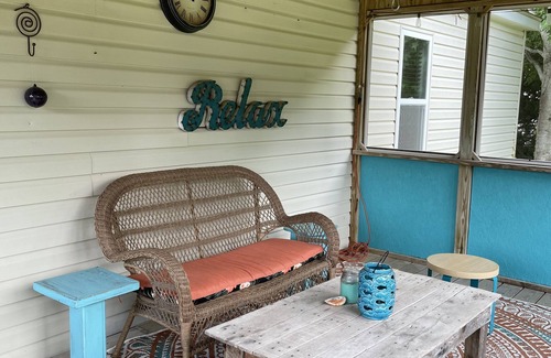 Powells Point House | Time 2 Relax