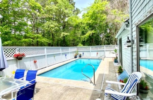 Mews Village Condo | Time for a Capecation! Relax and Enjoy in our New Seabury Pool Villa