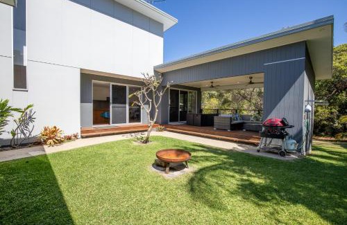 Point Lookout House | Time n Tide - Straddie Beach House