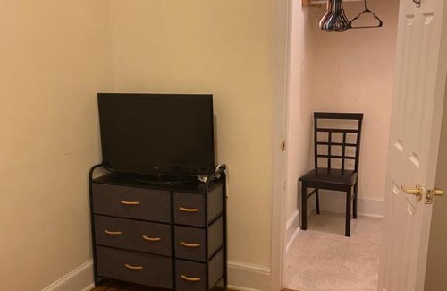 Midtown West Apartment | TIME SQUARE 42nd Street Private Room
