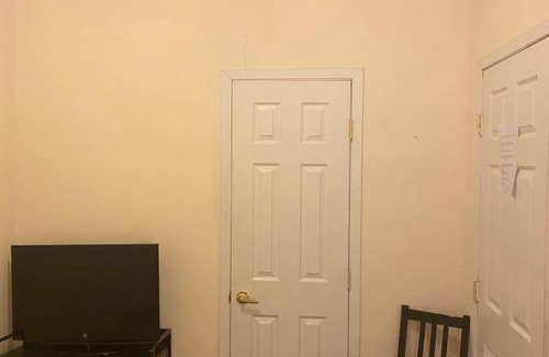 Midtown West Apartment | TIME SQUARE 42nd Street Private Room