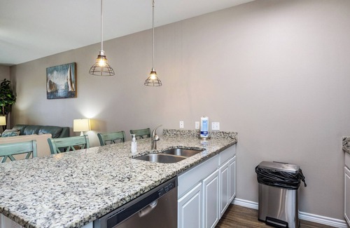 Corpus Christi House | Time to Make Waves: Spacious Townhouse Steps from the Beach is Ready For You