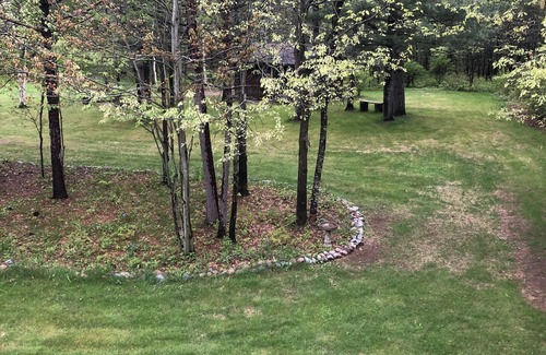 Vilas County House | Time to relax and unwind…Cozy house in the woods minutes from downtown Minocqua