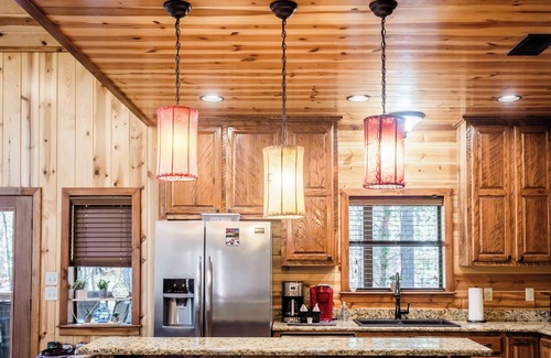 Broken Bow Cabin | Time Well Wasted- Spacious! Hot Tub,Shuffleboard,Playset,Free firewood!
