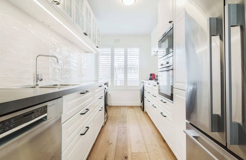 South Yarra Apartment | Timeless Fusion of Vintage Charm & Eclectic Chic