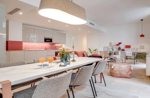 Archives Apartment | Timeless Marais- sparkling with plenty of Parisian charm on rue Turenne