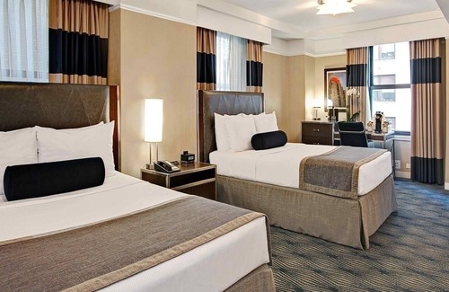 Garment District Hotel | Timeless NYC Charm in a Centrally Located Art Deco Hotel Room