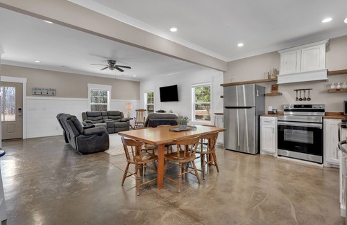 Winchester Other | Tims Ford Lake! Modern farmhouse right across street from State Park