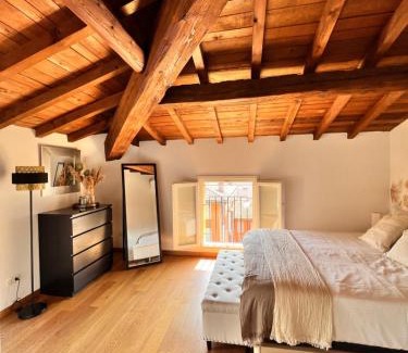 San Faustino-Madonnina-Quattroville Apartment | Tintoretto 15