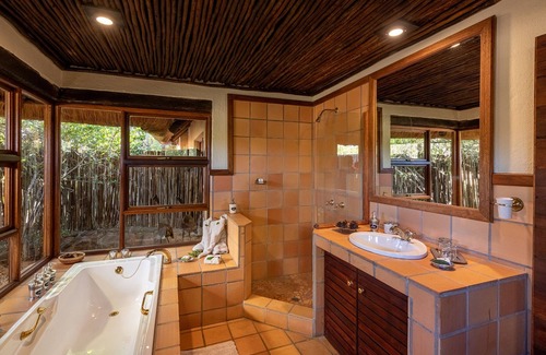 Vaalwater Hotel | Tintswalo Waterberg