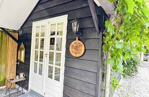Oud-Zuilen Cabin | Tiny Cabin at the Village of Oz