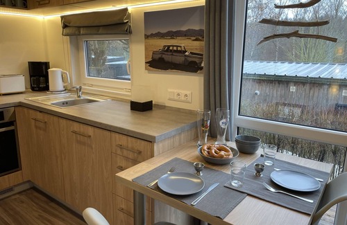 Wemding House | Tiny Haus Auszeit am See by Interhome
