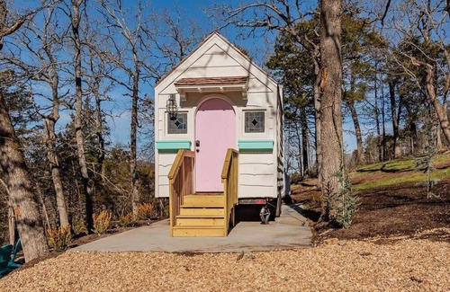 Branson Apartment | Tiny Home Escape with a Beautiful View!