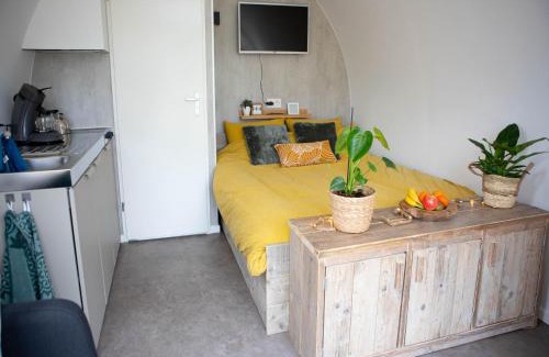Municipality of Oirschot House | Tiny Home in Oirschot next to forest