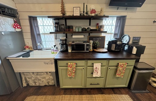 Sevierville Apartment | Tiny Home in the Smokies