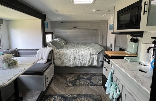 Wilkes-Barre House | Tiny Home/RV close to I81
