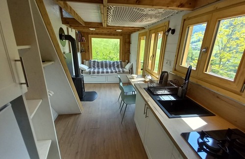 Flumet Cabin | Tiny House à la Montagne Avec vue sur le Mont Blanc
