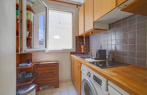 Champs-Elysees Apartment | Tiny House Champs Elysées