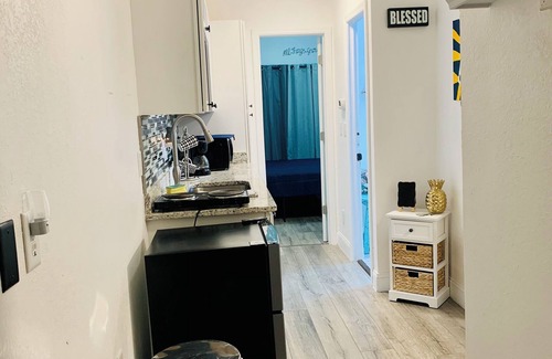 Kissimmee Cottage | Tiny house close to Disney KISSIMMEE