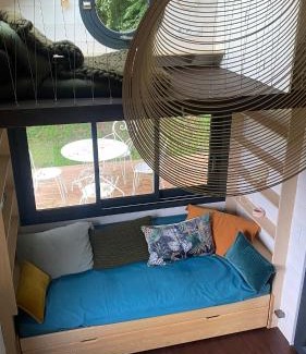 Saint-Andre-sur-Orne Ski Chalet | Tiny house des cyclamens St André sur Orne