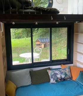 Saint-Andre-sur-Orne Ski Chalet | Tiny house des cyclamens St André sur Orne