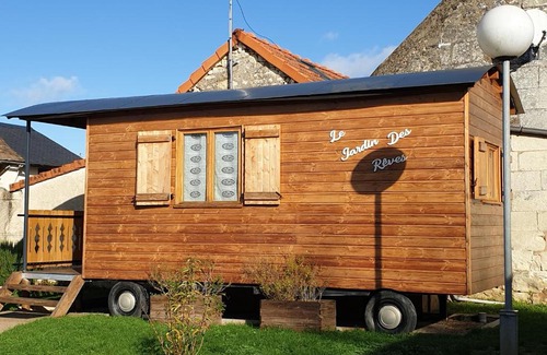 Moussais-la-Bataille Other | Tiny house du jardin des rêves