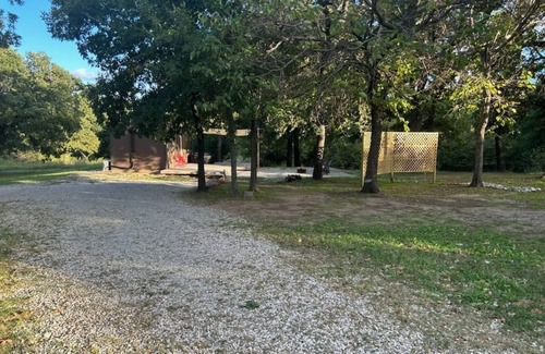 Ardmore House | Tiny House for two nestled under massive oaks in Southern Oklahoma.