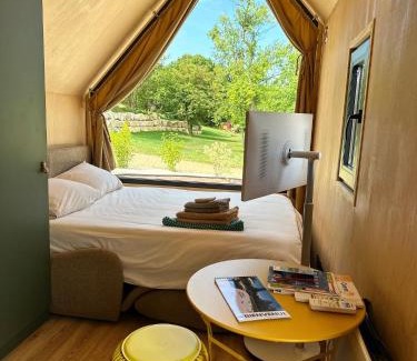 Vesoul Agglomeration Cabin | Tiny House Mon Cabanon grand jardin terrasse climatisation