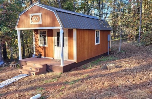 Seneca Cottage | Tiny House - Slice of Heaven Walhallan