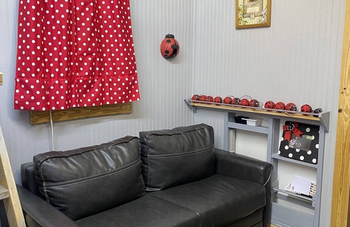 Heber Springs House | Tiny Ladybug House-you’ll come visit! & want to return!