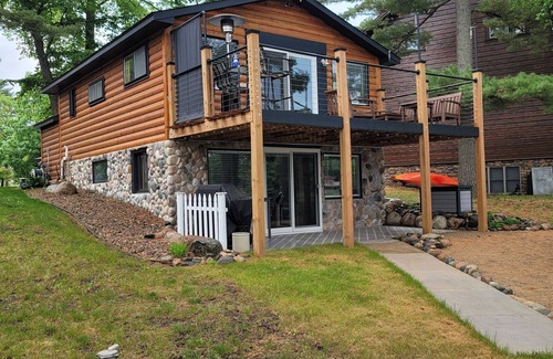 Crosslake Cabin | Tiny Slice of Heaven on Whitefish Chain of Lakes! Pontoon included!